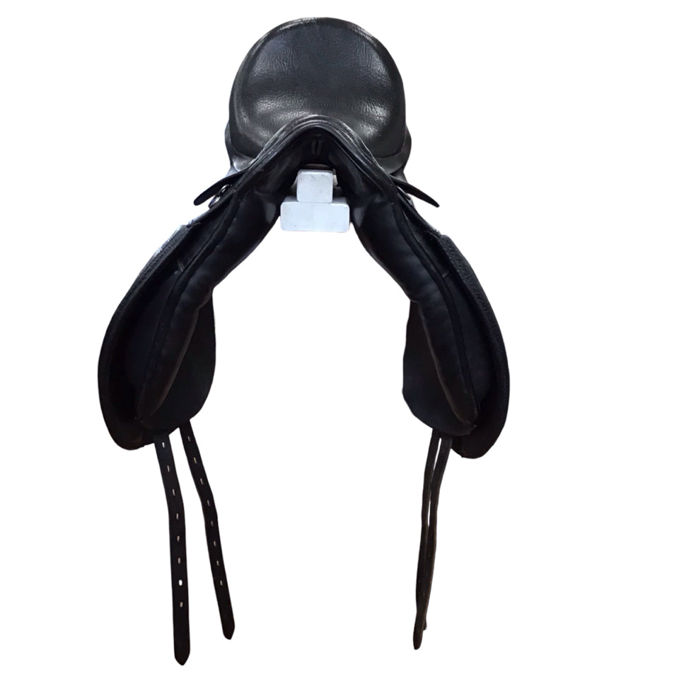 17.5" State Line Cambridge Wide Used Dressage Saddle - H