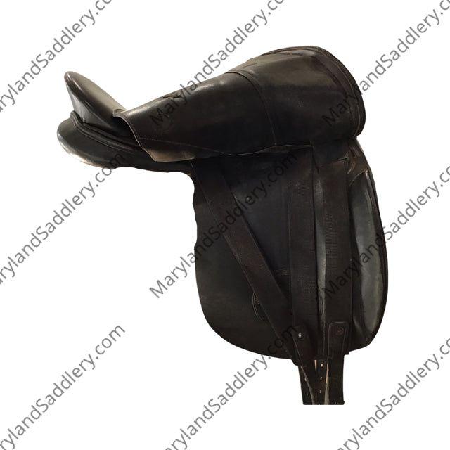 17" Collegiate Medium Narrow Tree Used Dressage Saddle - C