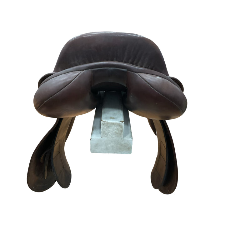 17" M. Toulouse Platinum Legano Medium Used Hunter/Jumper Saddle - H