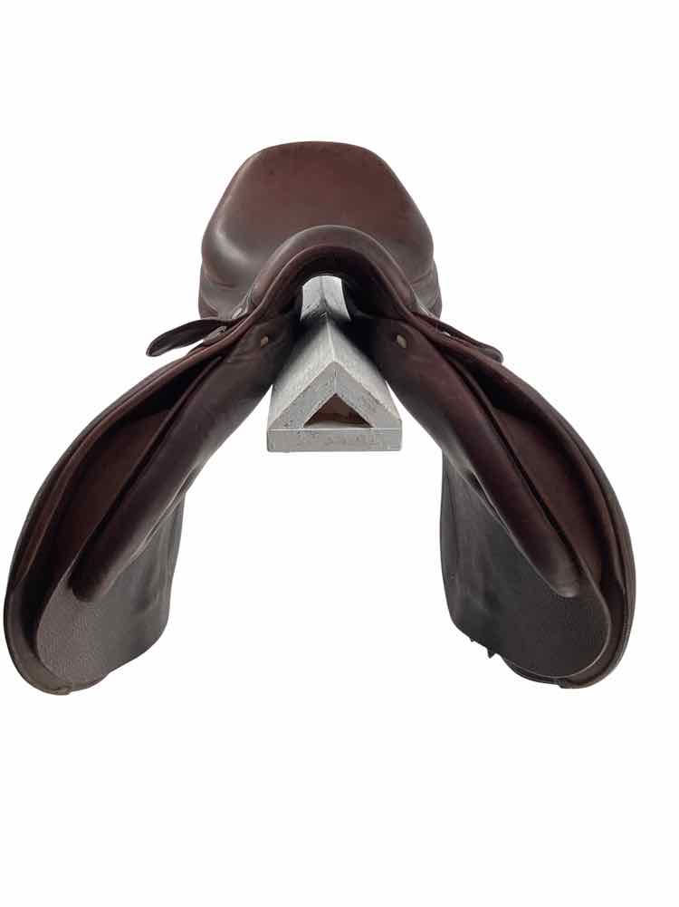 17.5" Antares Custom Comfort jump saddle used