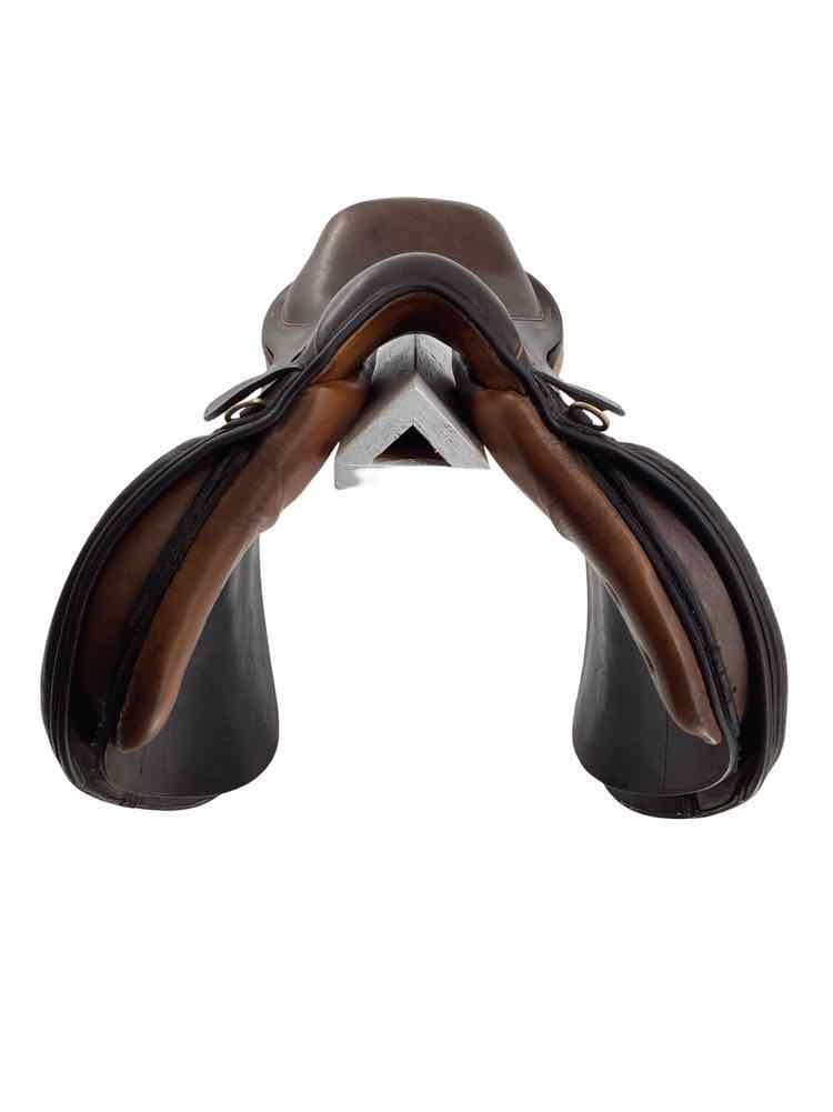 Childrens 16" M Toulouse used close contact saddle
