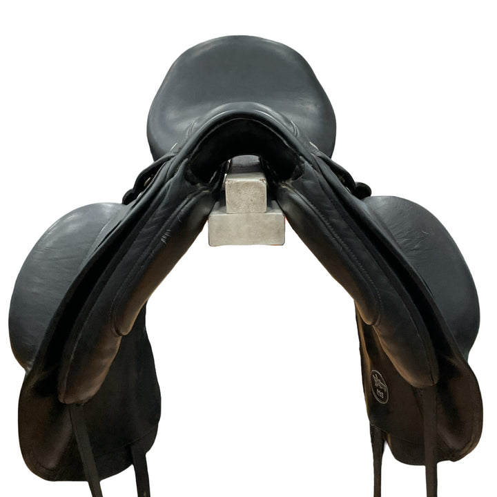 17.5" Custom Saddlery Wolfgang Solo II Narrow Used Dressage Saddle - H