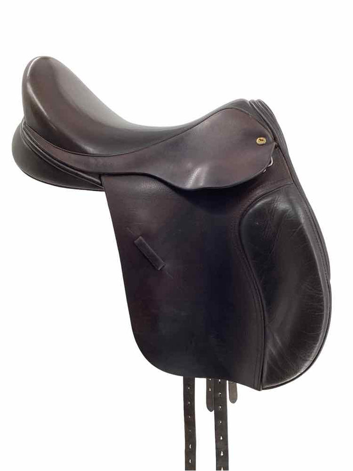 17.5" Black County used dressage saddle B