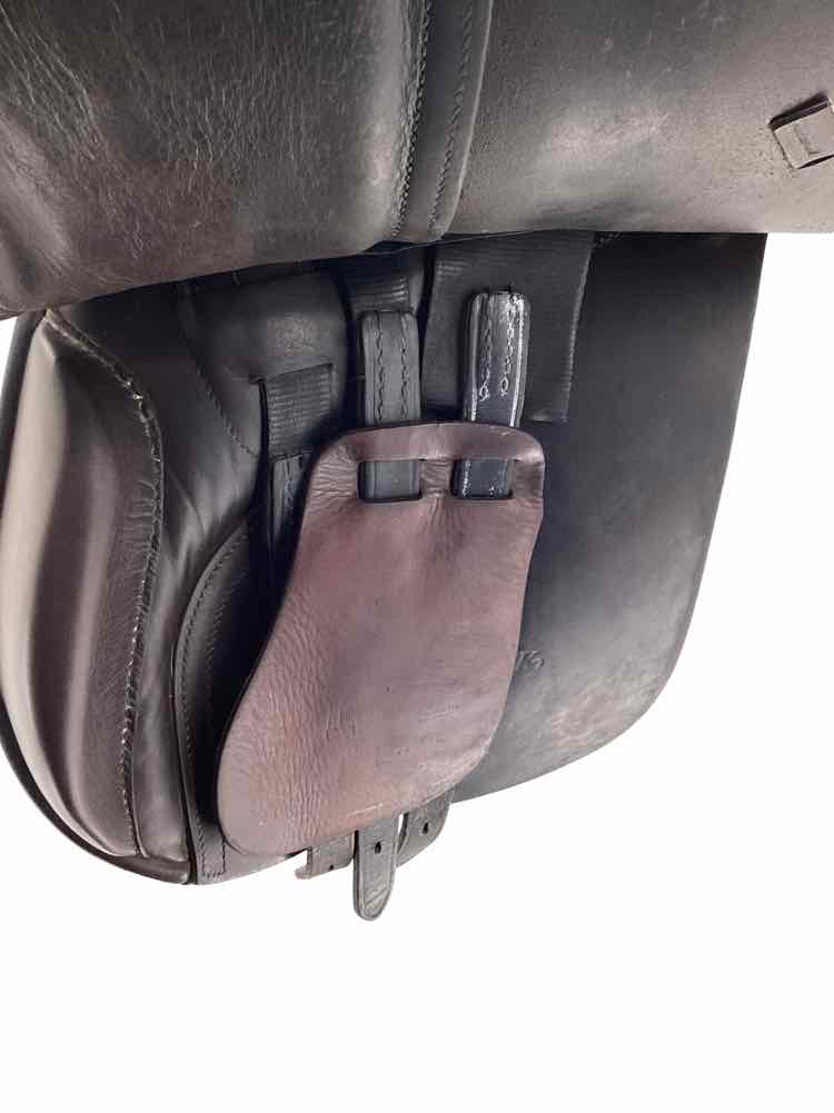 17.5" Albion Legand used all purpose saddle B