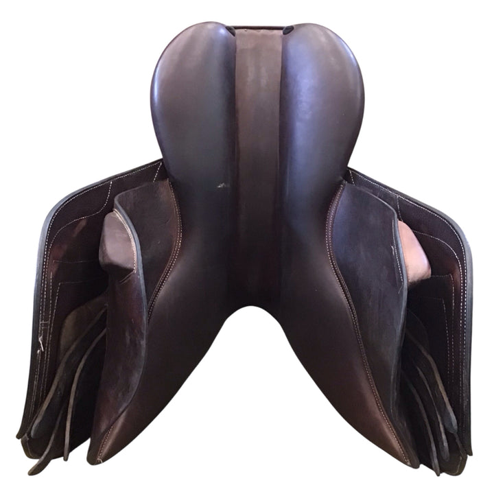 17.5" Dover Circuit Premier Medium Used Hunter/Jumper Saddle - H