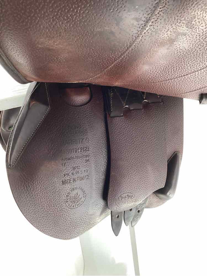 17" Devoucoux used close contact saddle