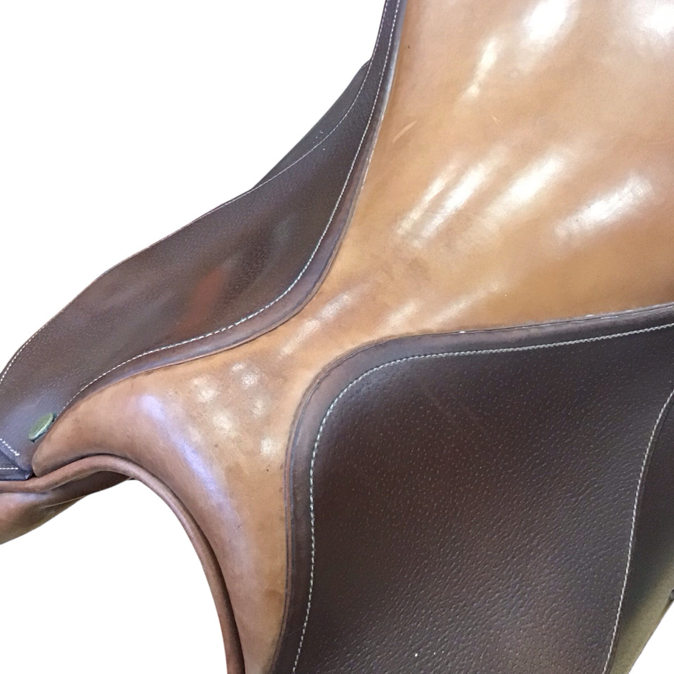 17.5" Bruno Delgrange PJ Pro Medium Used Hunter/Jumper Saddle - H