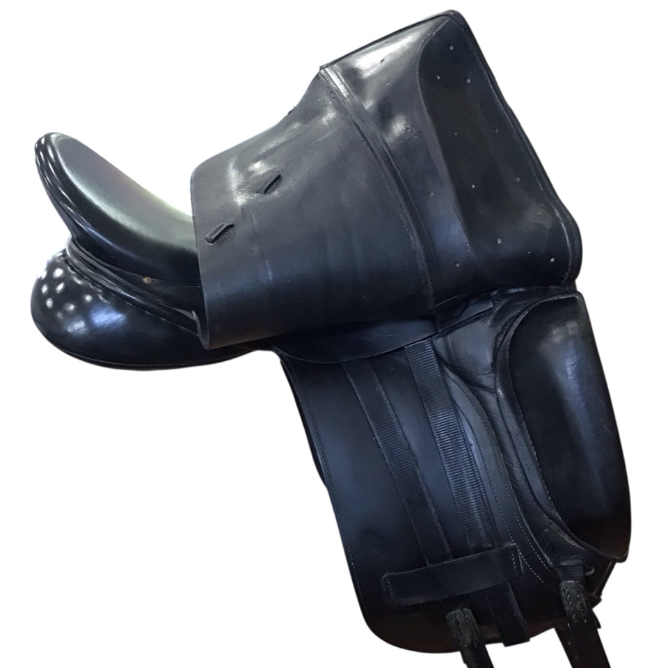 18" Albion SLK Wide Used Dressage Saddle - H