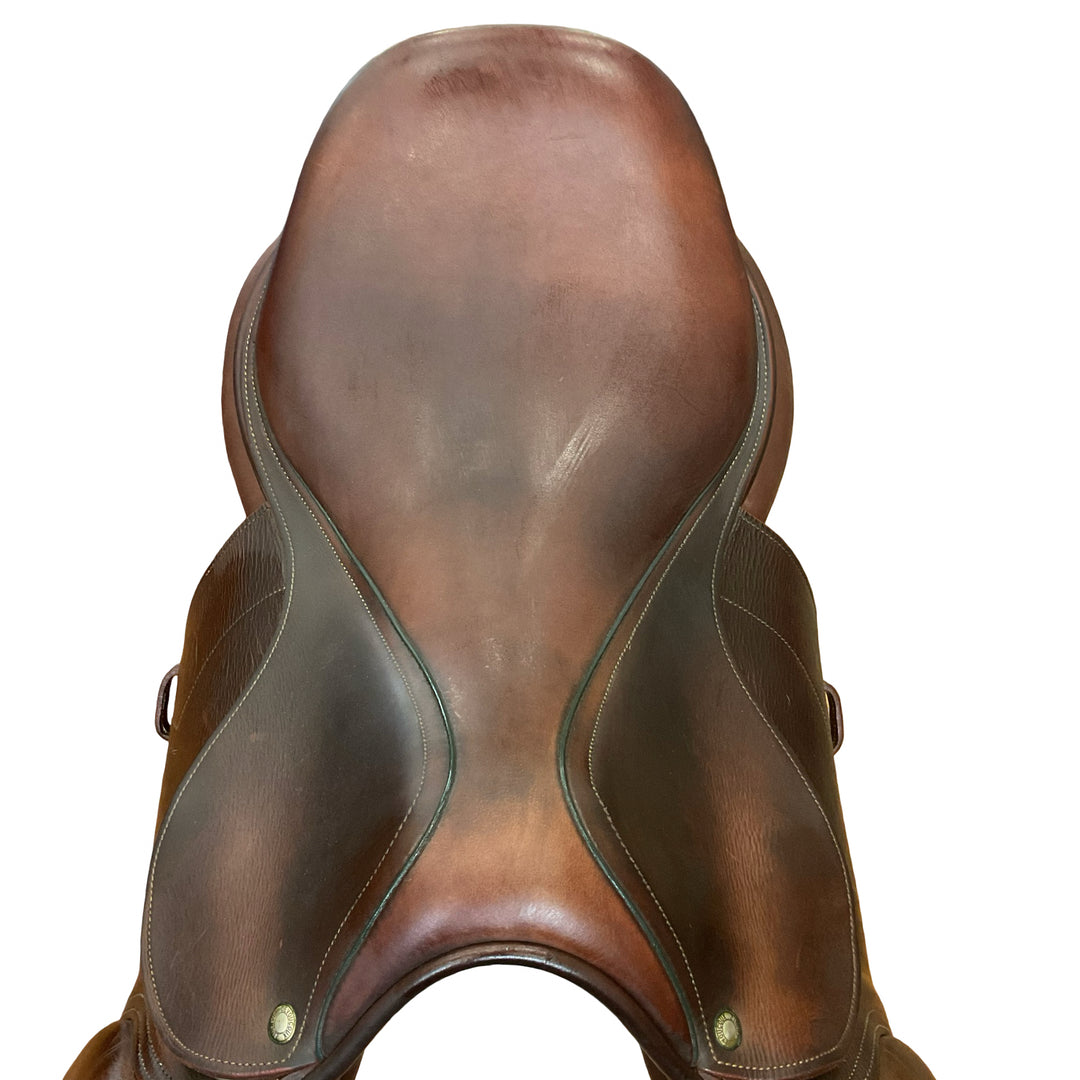 17.5" Devoucoux Socoa Medium Used Hunter/Jumper Saddle