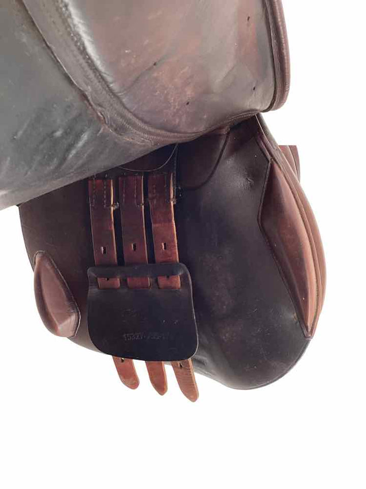 17.5" Circuit used close contact saddle