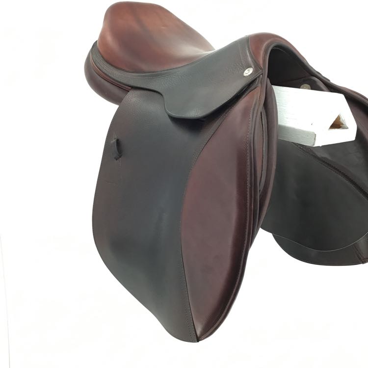 18" CWD SE01 (2019) Medium Tree Used Close Contact Saddle - C