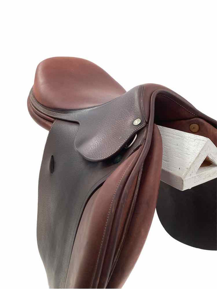 17" Butet used close contact saddle