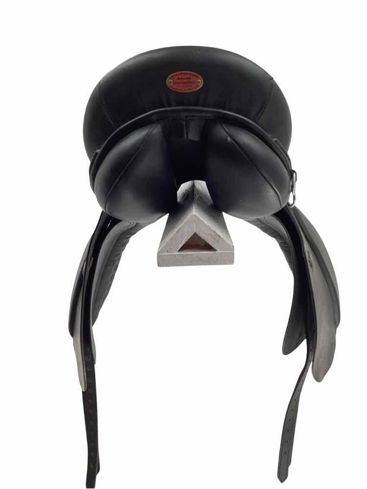 19" Ascot used all purpose saddle