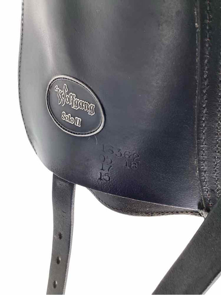 17" Custom Saddlery Wolfgang black with red piping, measure 17" but sits like 16