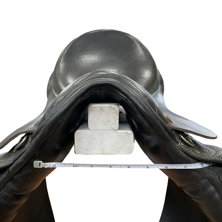 17.5" Rembrandt Wide Used Dressage Saddle