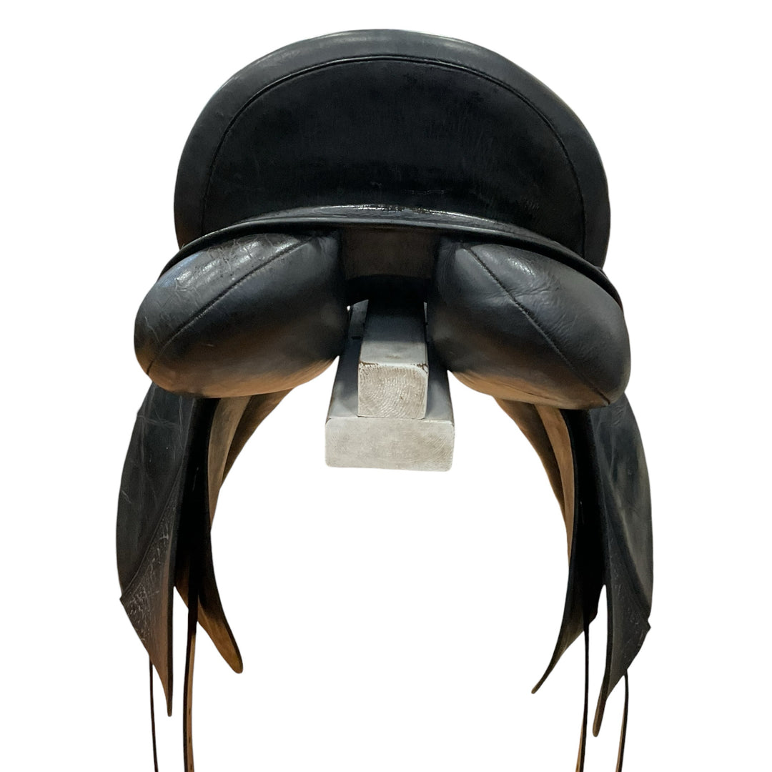 17.5" Frank Baines Elegance Wide Used Dressage Saddle - H