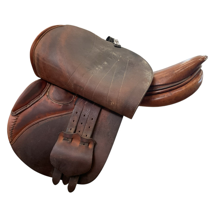 17" Butet Premium Medium Used Hunter/Jumper Saddle - H