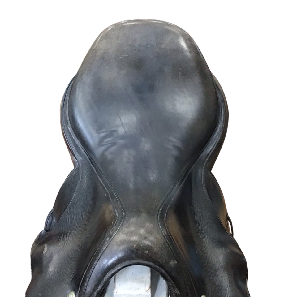 18" Devoucoux Chiberta Medium Used Hunter/Jumper Saddle - H