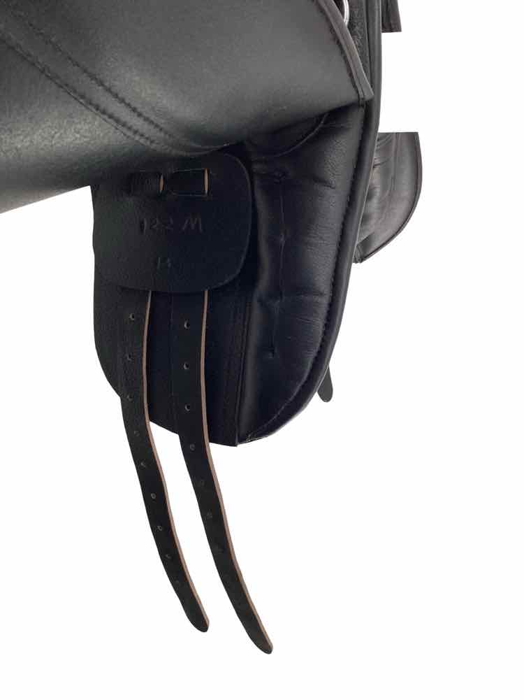 14" No brand used childrens dressage saddle