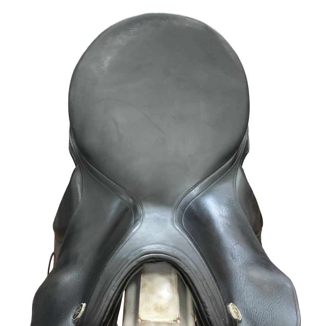 18" Kieffer Lech Profi Medium Used Dressage Saddle