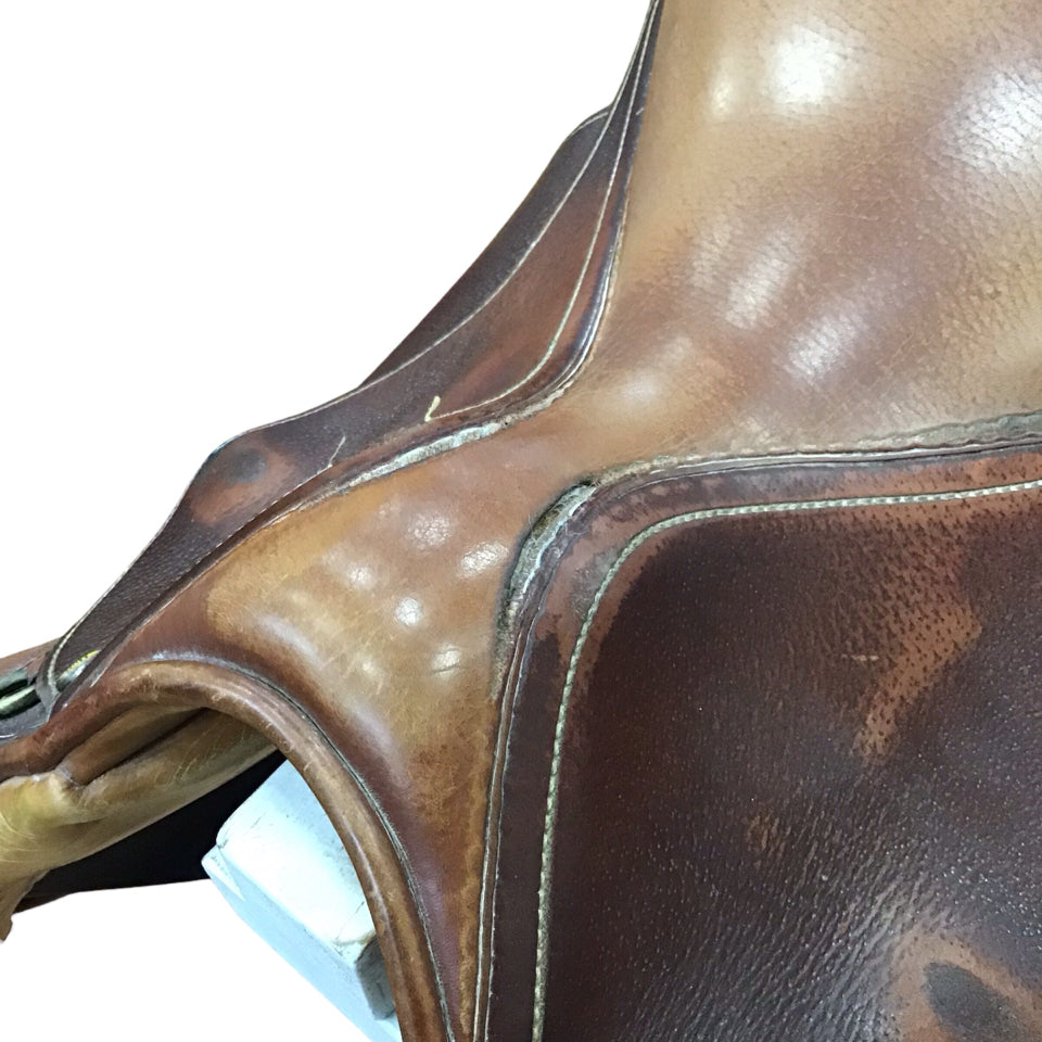 16.5" HDR Advantage Wide Used Hunter/Jumper Saddle - H