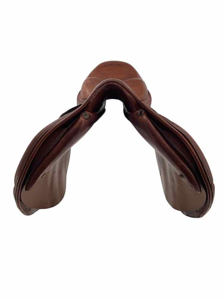 17.5" Stubben Portos used close contact saddle B