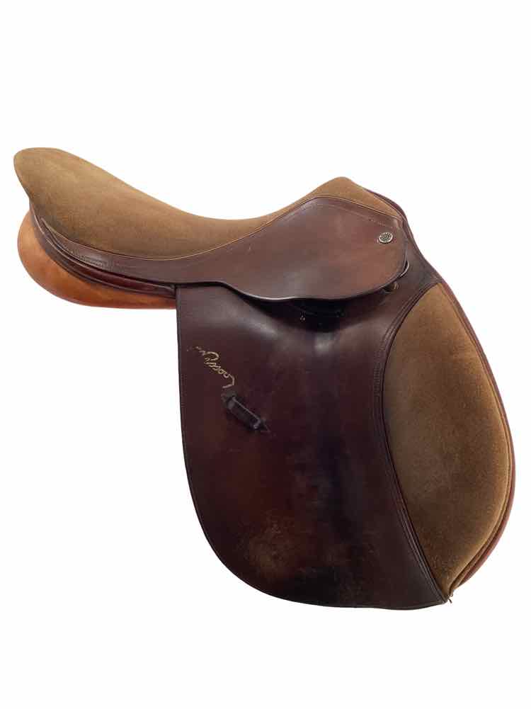 18" Pessoa used close contact saddle, Suede seat B