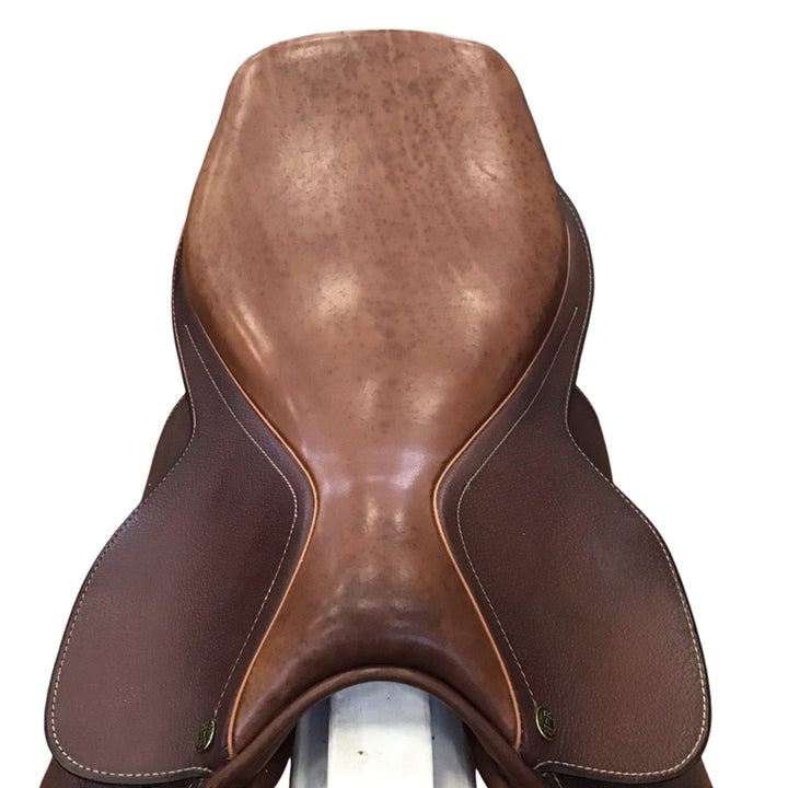 16.5" HDR Close Contact Pro Wide Used Hunter/Jumper Saddle - H