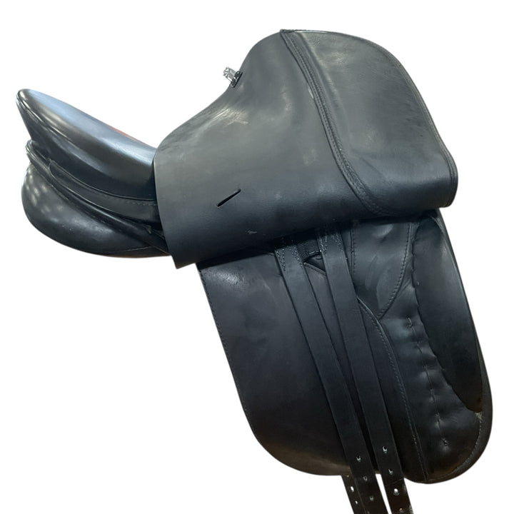 17" Karl Niedersuss Medium Used Dressage Saddle - H