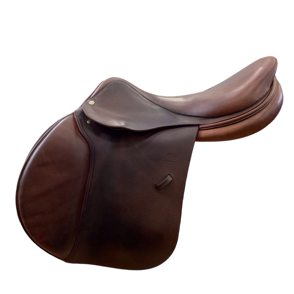 18.5" Devoucoux Biarritz Medium Used Hunter/Jumper Saddle - H