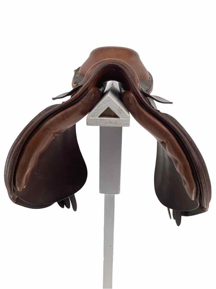 17" Beval LTD saddle used close contact saddle B