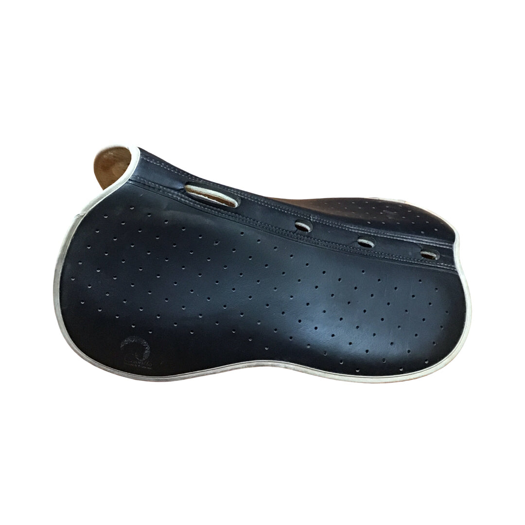 Cavallo Perforated Half Pad Used