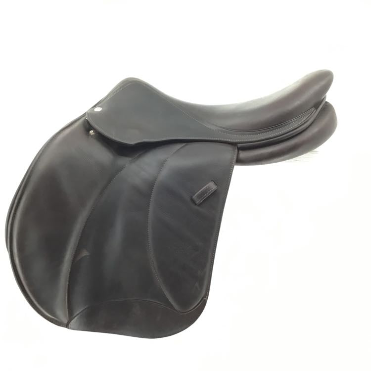 17" Voltaire used close contact saddle B