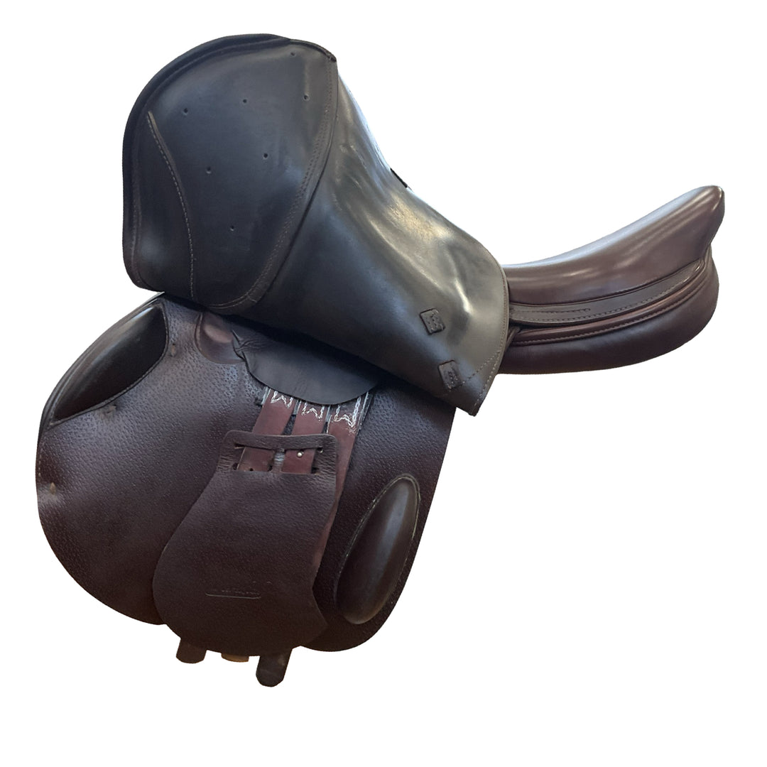 17" Prestige Meredith 33cm Medium Used Hunter/Jumper Saddle