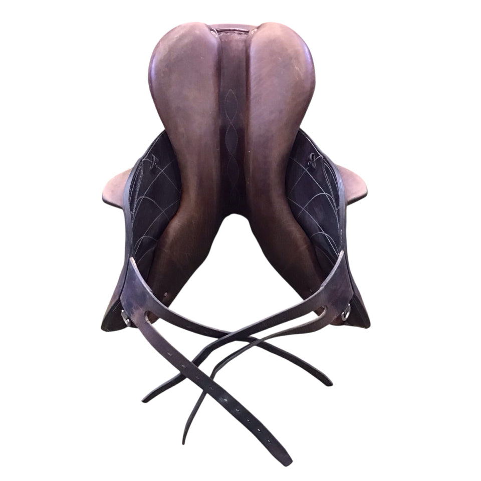 17" Antares Monoflap Medium/Wide Used Hunter/Jumper Saddle - H