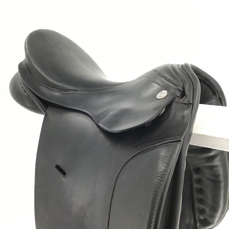 17" Karl Niedersuss Symphonie Medium Used Dressage Saddle - H