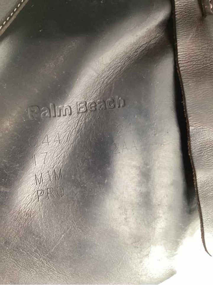 17" Voltaire Palm Beach used close contact saddle