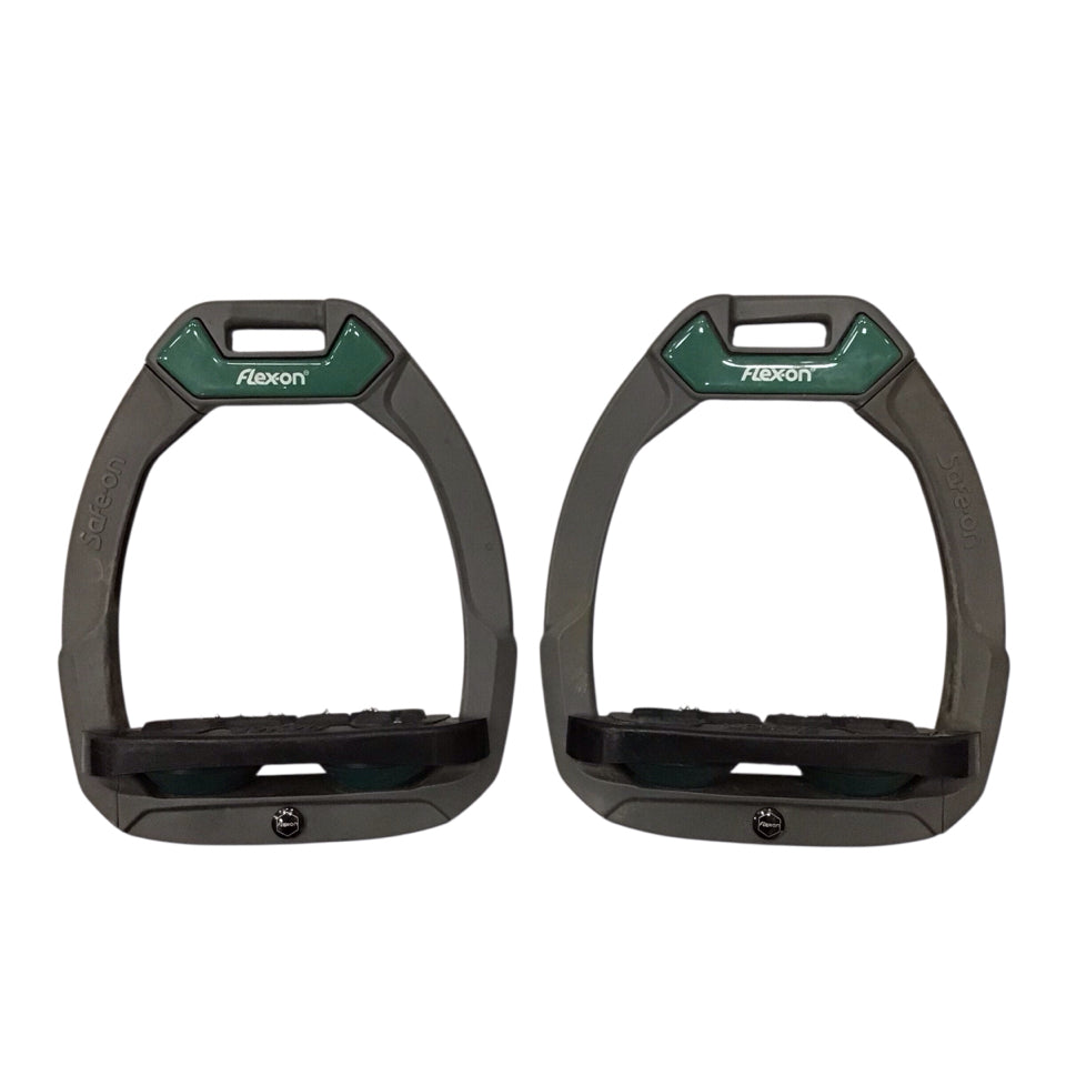 Flex-On Safe'On Inclined Ultra-Grip Safety Stirrup Used - H
