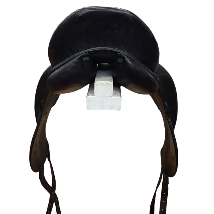17.5" Devoucoux Loreak Medium Used Dressage Saddle - H