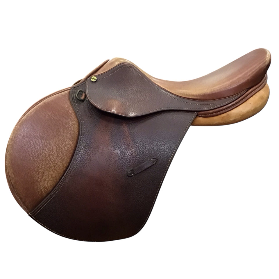 17" HDR Advantage Med/Narrow Used Hunter/Jumper Saddle - H