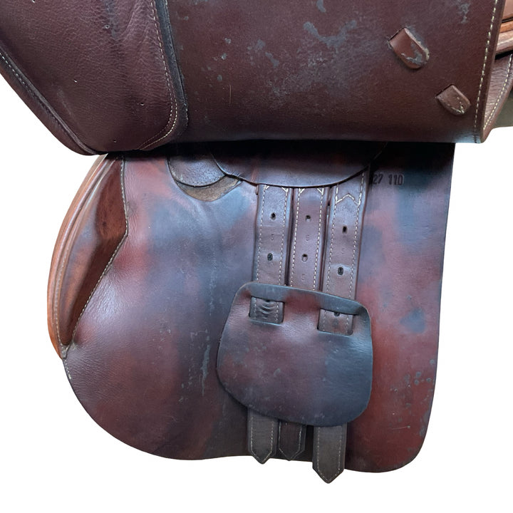 18" Prestige 33cm Medium Used Hunter/Jumper Saddle