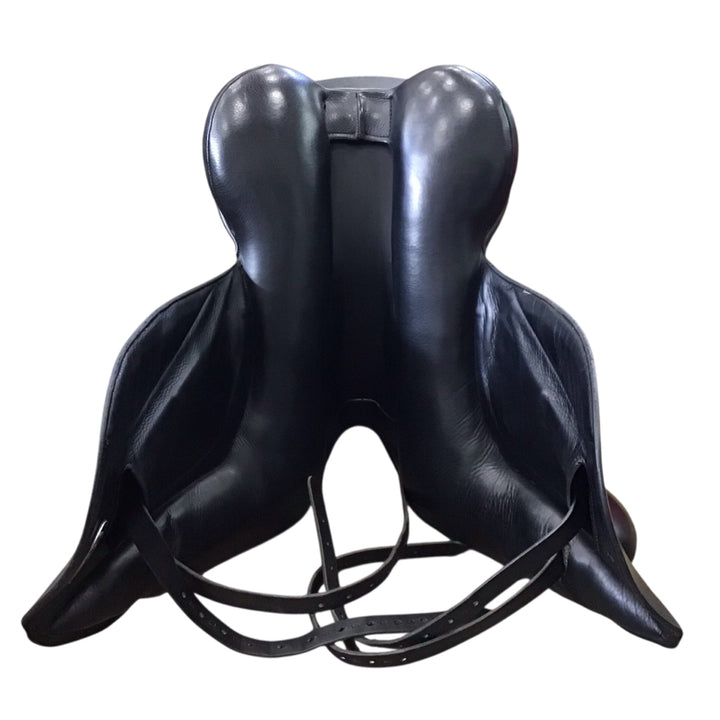 18" Custom Saddlery Icon Star Med/Wide Used Dressage Saddle - H
