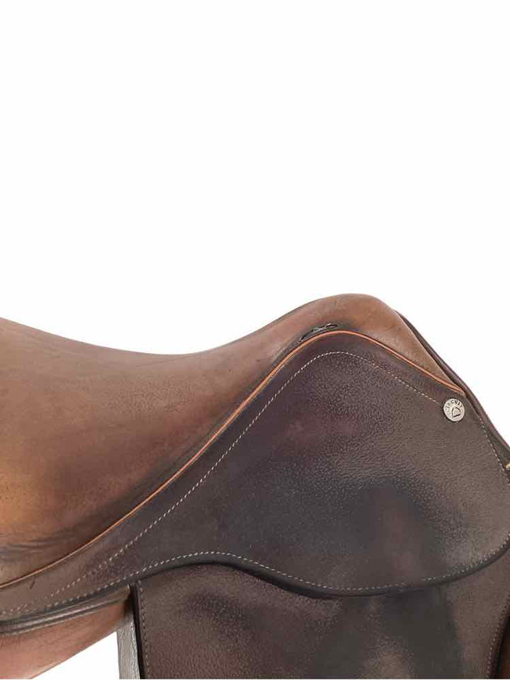 17" Dover Circuit used close contact saddle