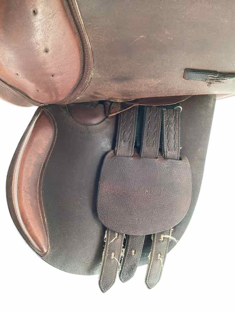 Childrens 15" Camelot used close contact saddle B