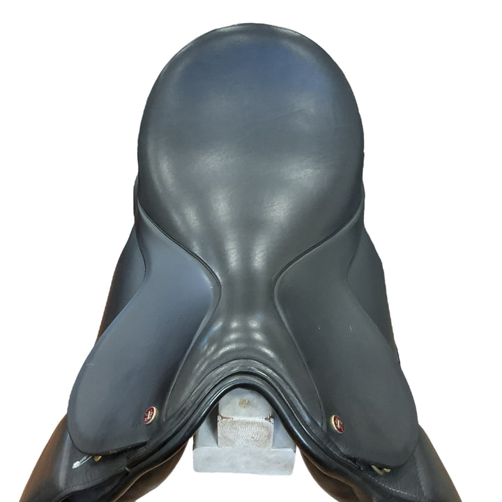 18" Lovatt & Ricketts Oxford Wide Used Dressage Saddle - H