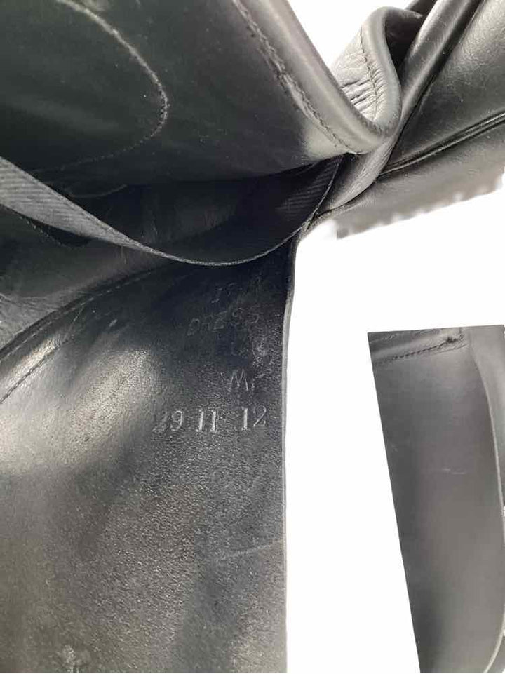 17.5" Hulsebos Dress CC Medium Used Dressage Saddle - B