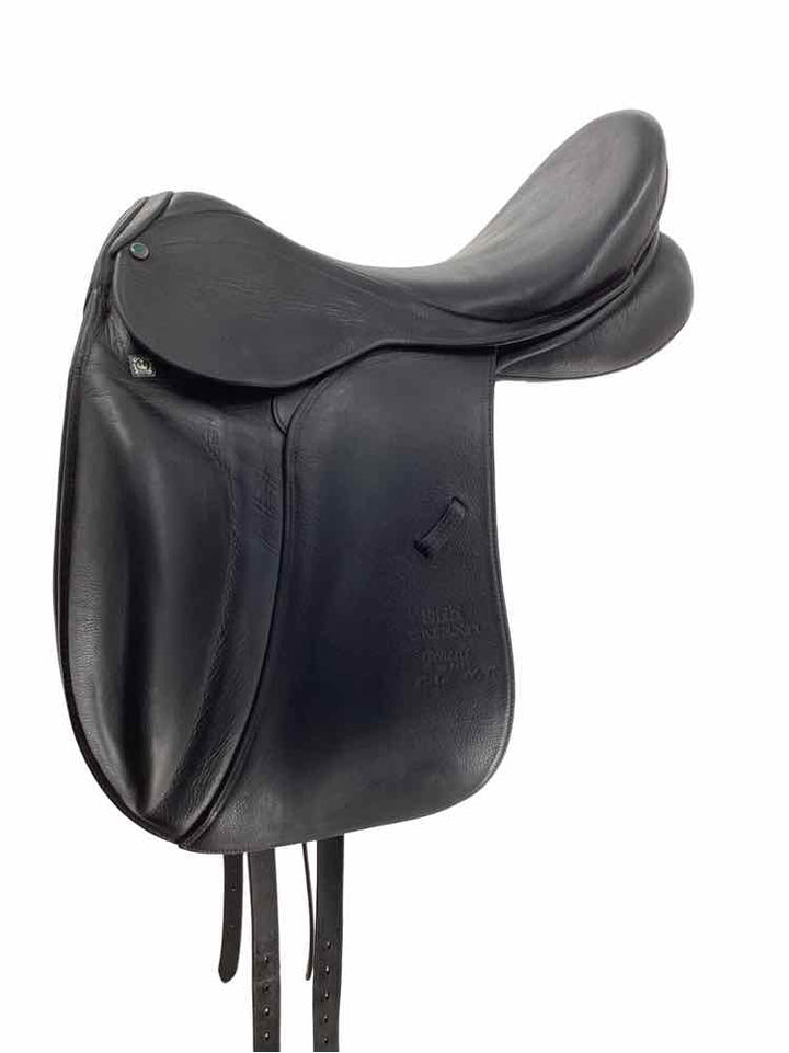 18" Stubben De Luxe used dressage saddle B has cover