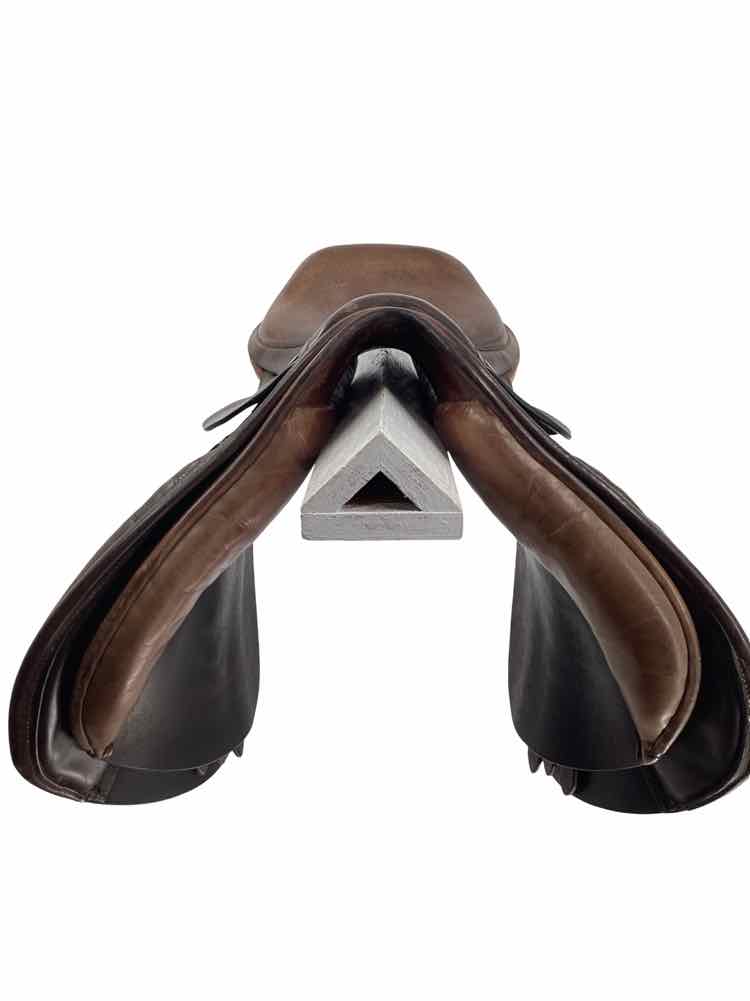 16.5" Smith Worthington wool flocked used close contact jumping saddle