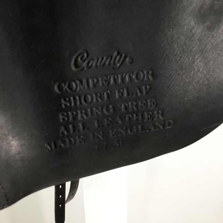 17" County Competitor M tree short flap used dressage saddle B