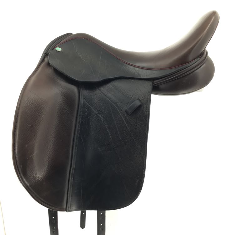 17" Takt used dressage saddle wool flocked buffalo leather B